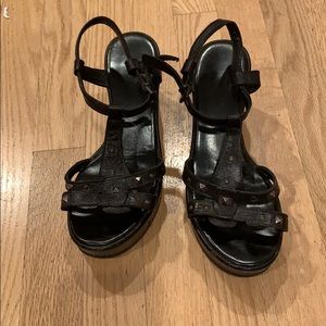 Black leather Cordani wedges